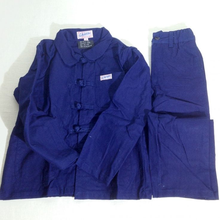 ENSEMBLE DE BLEU CHINE